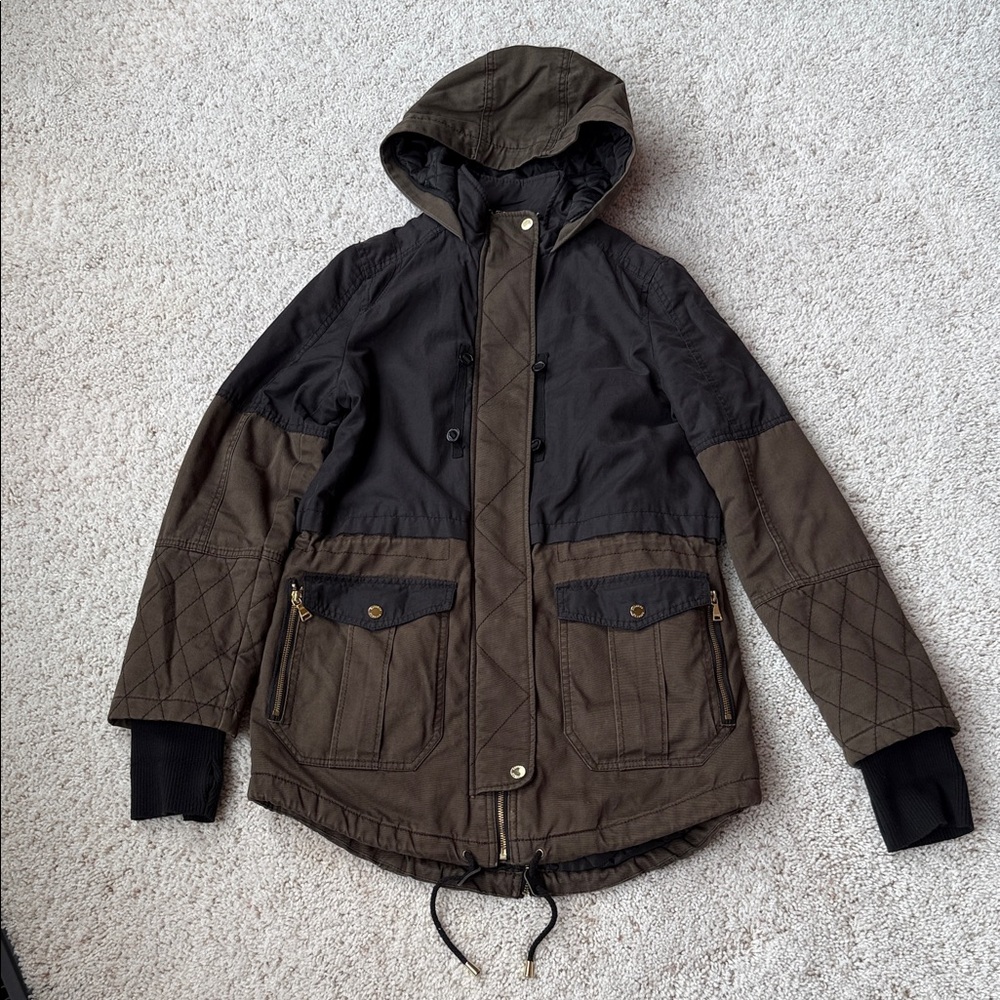 Express Women’s Black and Green Jacket